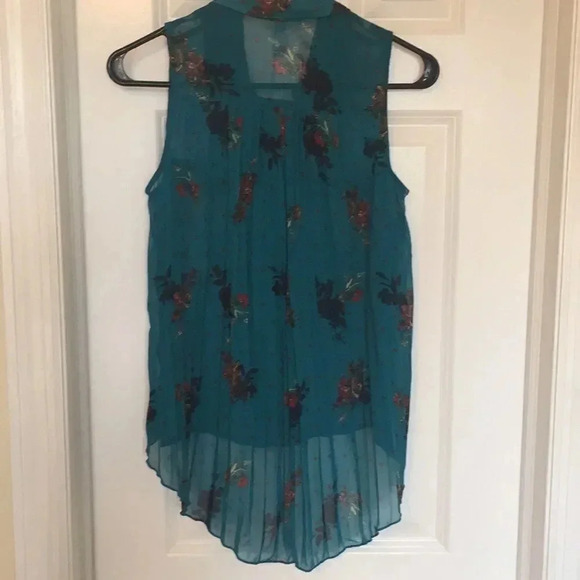 sheer tops-bundle Of 2 - Picture 5 of 6